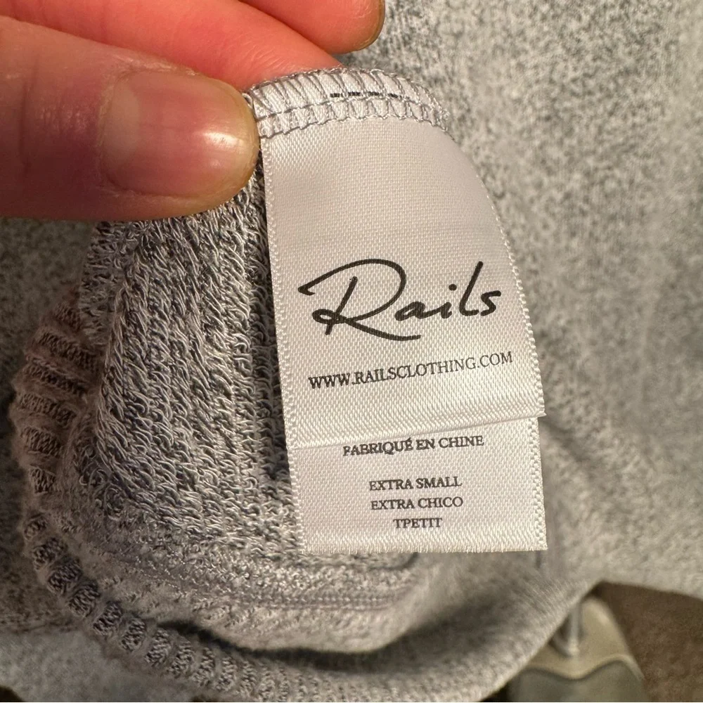 NWT • RAILS • Women’s Callahan Crewneck Sweater • Melange Grey / Gray • XS - Picture 13 of 14